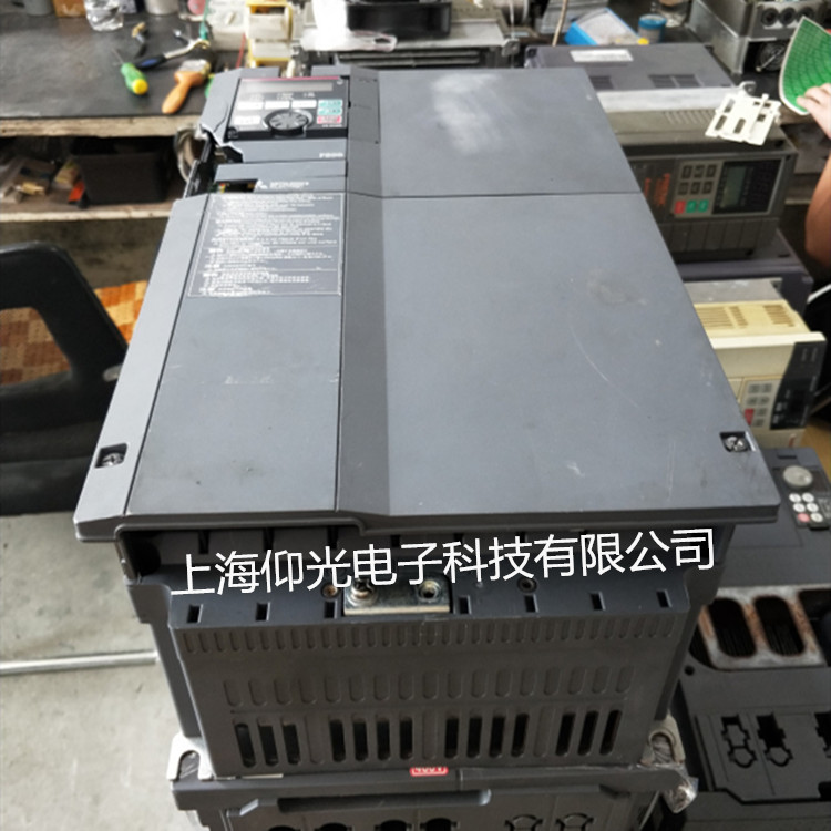 三菱F700系列變頻器維修 45kw變頻器報警E.UVT欠壓保護(hù)修理