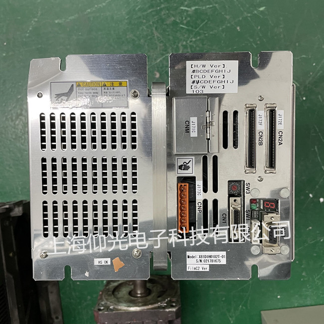 開關(guān)電源穩(wěn)壓器開機時電壓表不指示等故障維修
