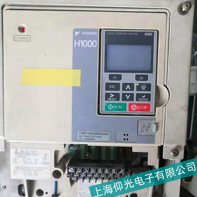 杭州YASKAWA安川PC5系列變頻器開機(jī)無(wú)顯示故障維修