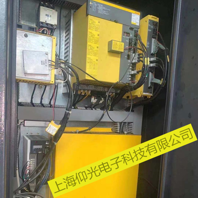 發(fā)那科三合一體驅(qū)動器 A06B-6134-H302#A 報警601故障維修