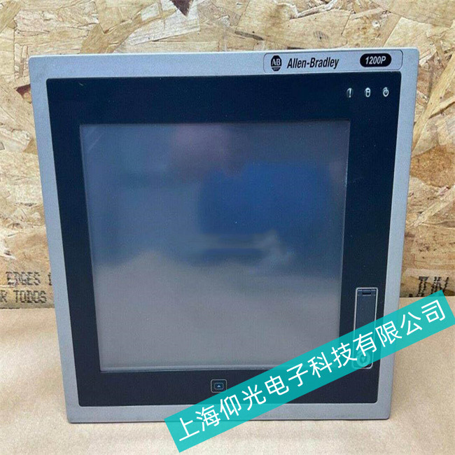 實(shí)力公司維修汽車(chē)行業(yè)AB羅克韋爾工控機(jī)6181P-19A2SW71AC觸摸死機(jī)故障
