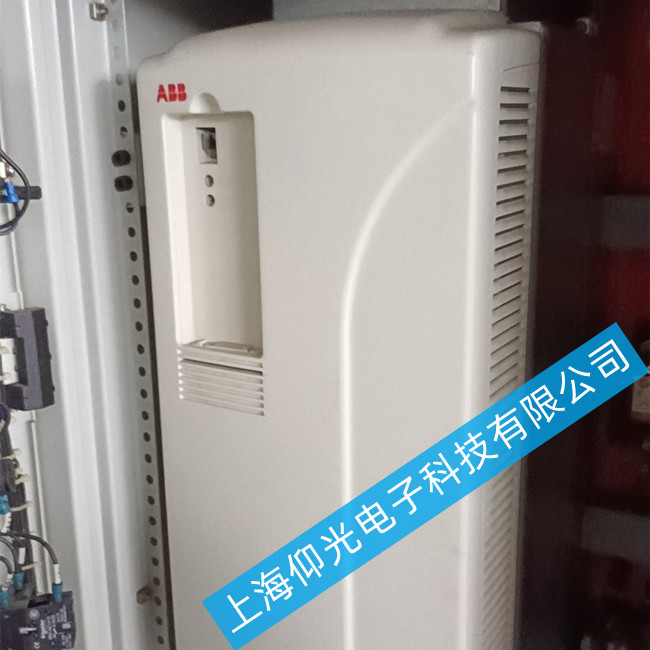 Abb變頻器專業(yè)現(xiàn)場(chǎng)維修-ACS510系列顯示報(bào)警F0009故障維修