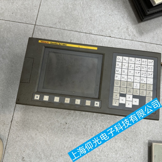 無錫發(fā)那科數(shù)控系統(tǒng) Series 32i-MODEL B一插上電源就跳閘故障維修技術(shù)服務(wù)