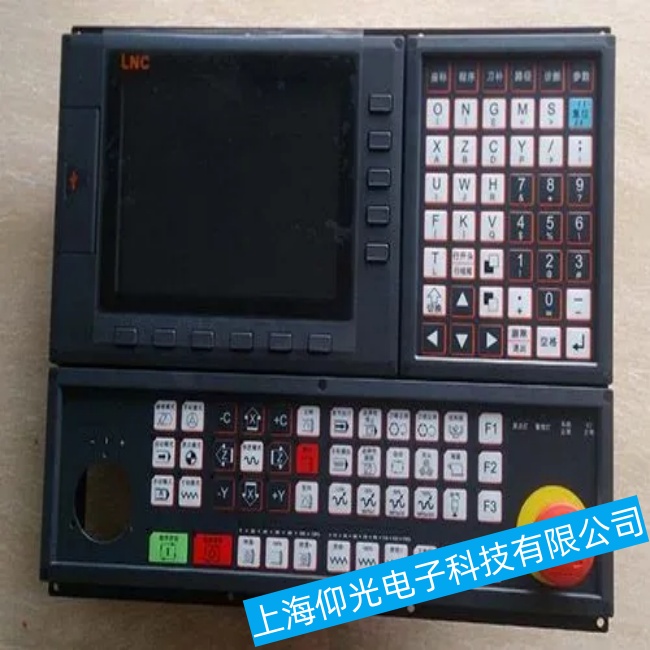 寶元數(shù)控系統(tǒng)LNC-T310I出現(xiàn)通電后黑屏無(wú)顯示故障維修如何操作